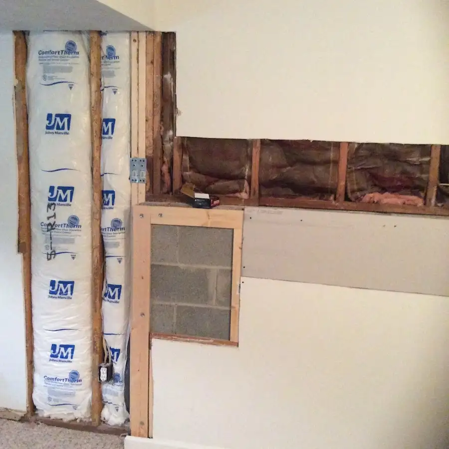 Wall insulation replacement during Structural Drying in Pico Rivera